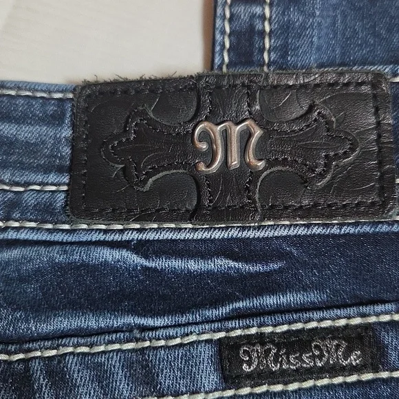 Miss Me Women's Blue Jeans ,mid-Rise Boot,sz 28. - Picture 6 of 8